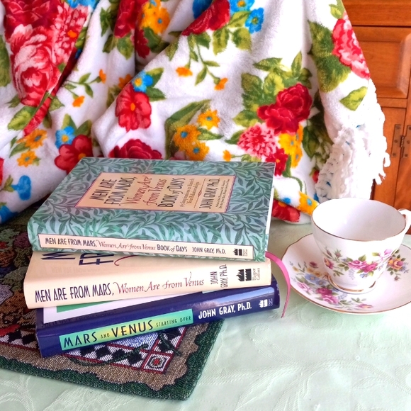 ๐ Series of 3 books: Men are from Mars, Women are from Venus by John Gray, PhD - Picture 2 of 7